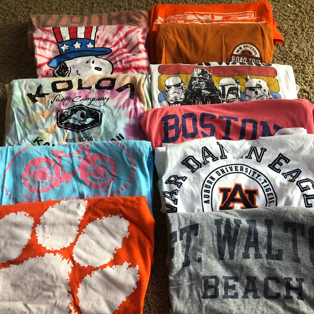 t-shirt’s,, 12 available,, can bundle
